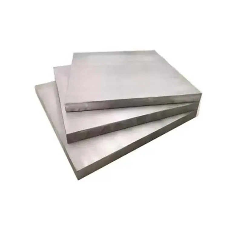 Титановая плита