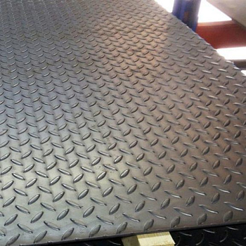 Лист г/к рифленый ромб/чечевица 3х1500х6000 ГОСТ 8568-77 ОборонСпецСплав